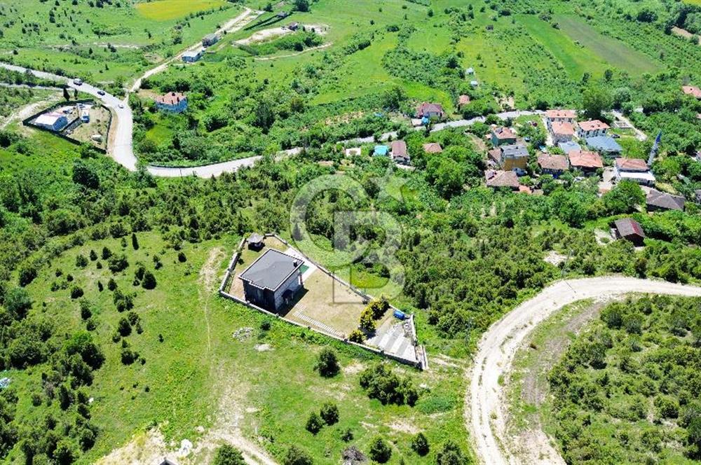 ŞİLE AĞVA BUCAKLI'DA DOĞA İLE İÇ İÇE HAVUZLU LÜKS MÜSTAKİL VİLLA