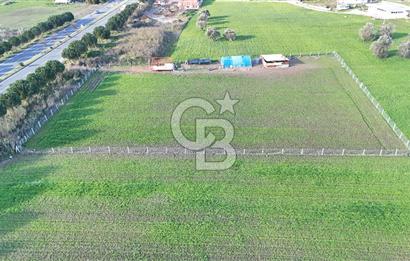 URLA TORASAN İÇMELER YOLUNA 55 METRE CEPHELİ SATILIK TARLA