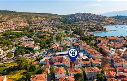 Eski Foça Fevzi Paşa Mahallesinde Satılık Taş Ev