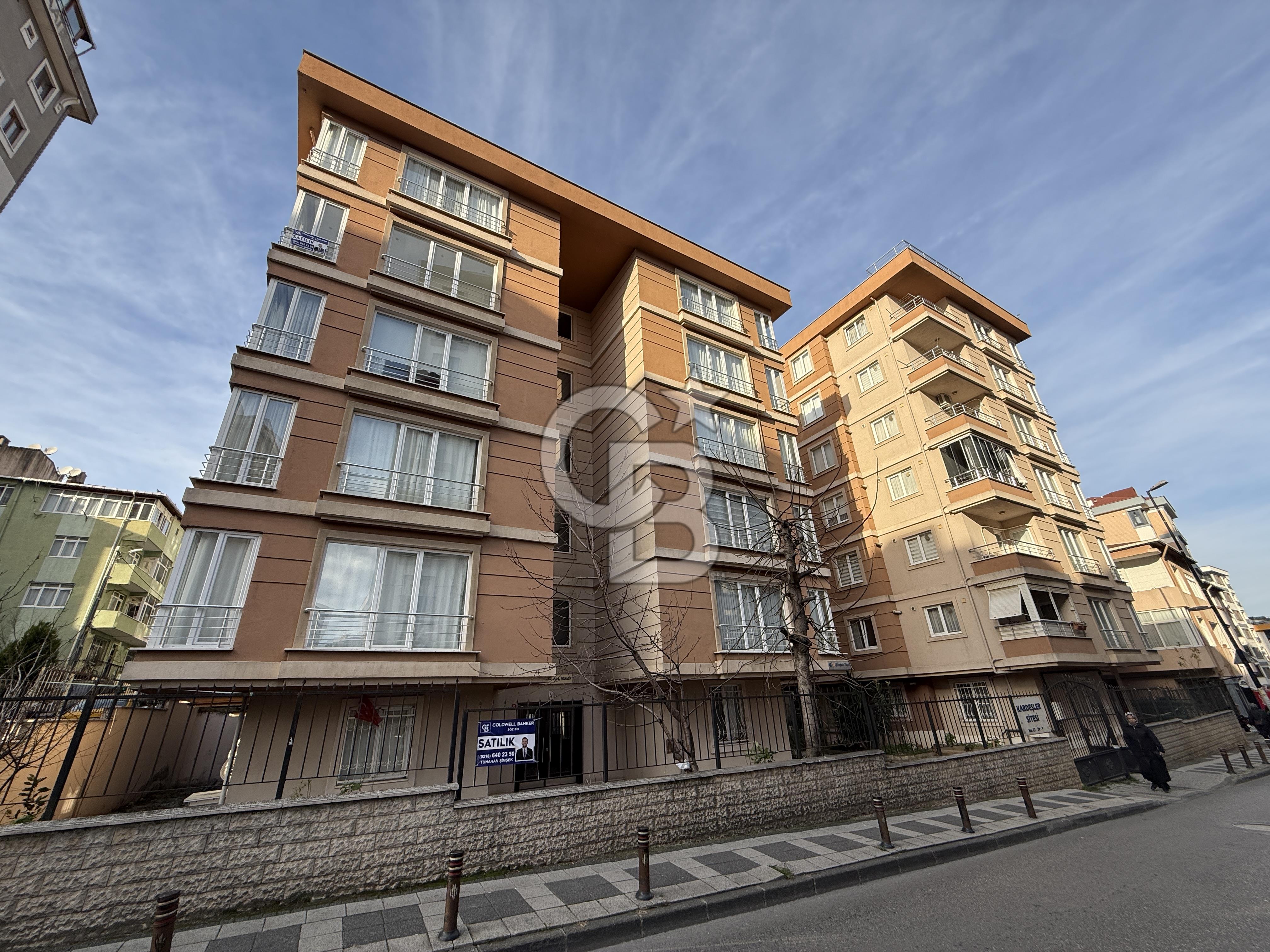 Ümraniye İnkılap Mahallesi nde Satılık 3 + 1 Daire