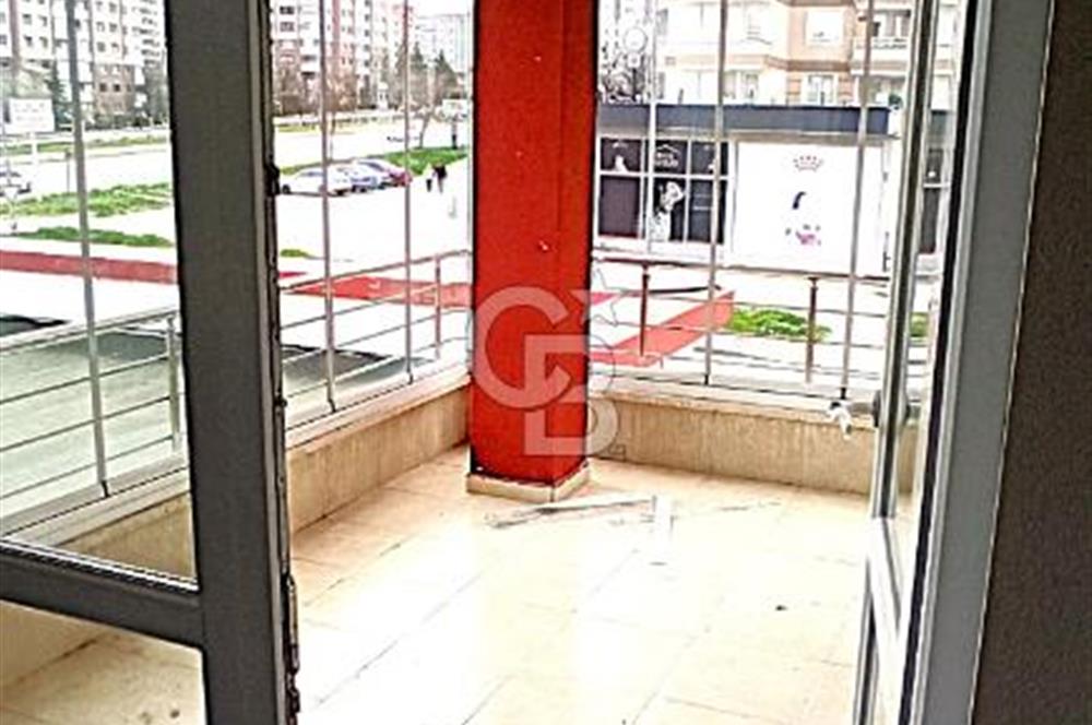TURGUT ÖZAL MAHALLESİNDE GENİŞ KULLANIMLI 3+1 DAİRE