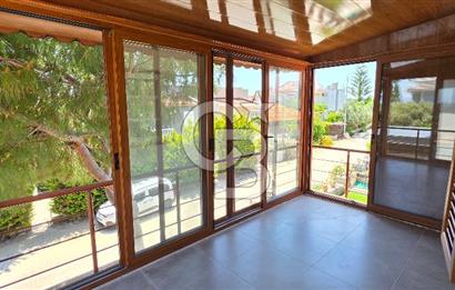 ÇEŞME DALYANDA DÖRT MEVSİM KULLANIMA UYGUN 4+1 TRİPLEKS VİLLA