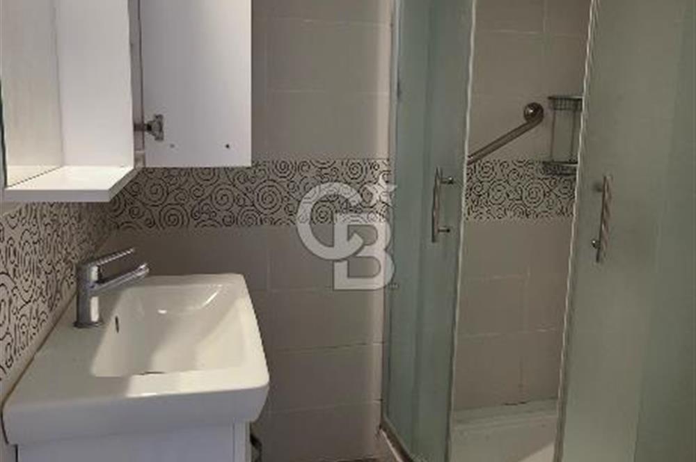 ÇEŞME DALYANDA DÖRT MEVSİM KULLANIMA UYGUN 4+1 TRİPLEKS VİLLA