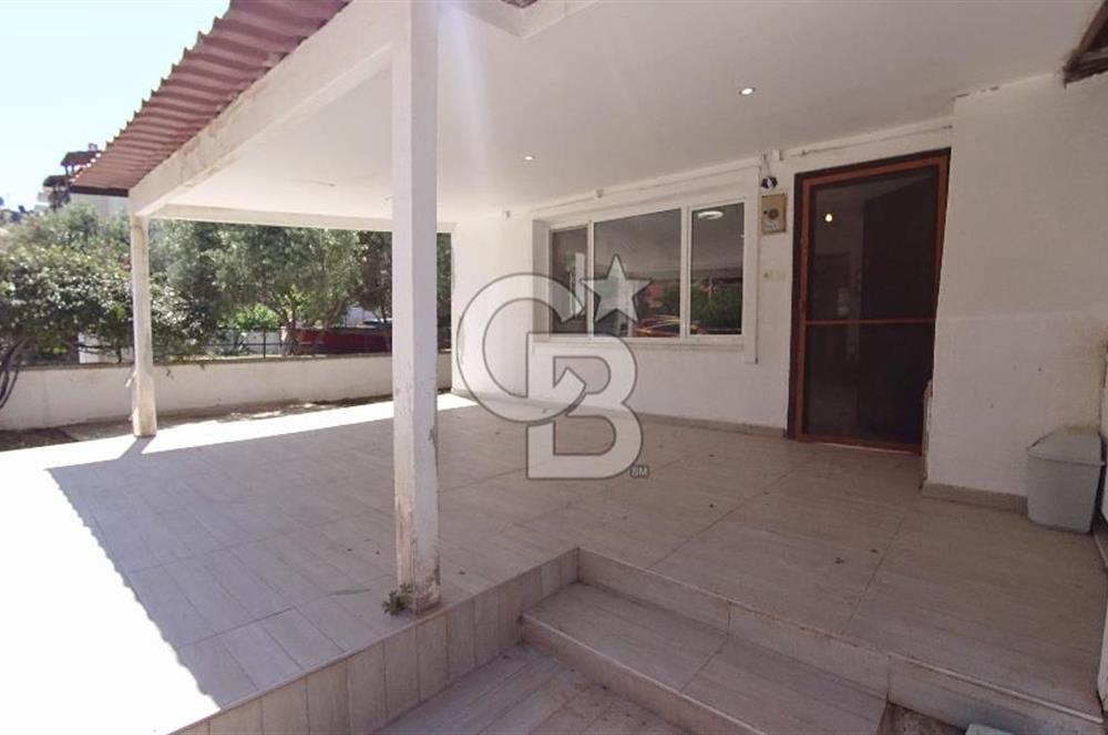 İzmir Eski Foça Satılık 3+1 118 m² Dubleks Villa