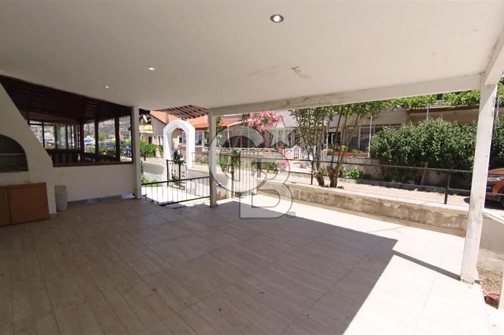İzmir Eski Foça Satılık 3+1 118 m² Dubleks Villa