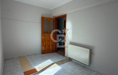 BUCA MENDERES İTFAİYE YAKINI GENİŞ VE FERAH 3+1 KİRALIK DAİRE