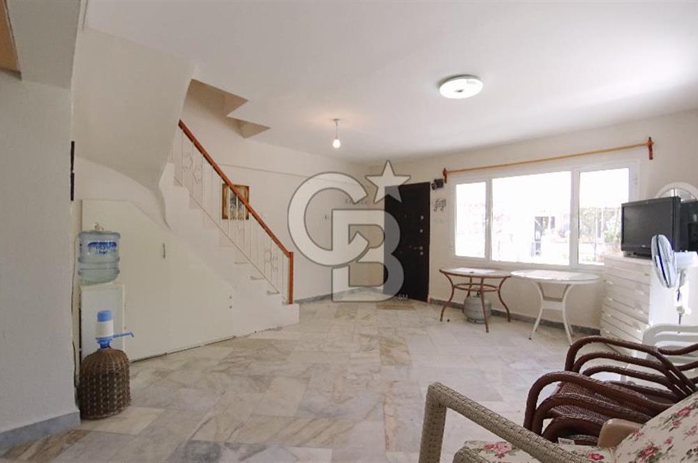 İzmir Eski Foça Satılık 3+1 118 m² Dubleks Villa