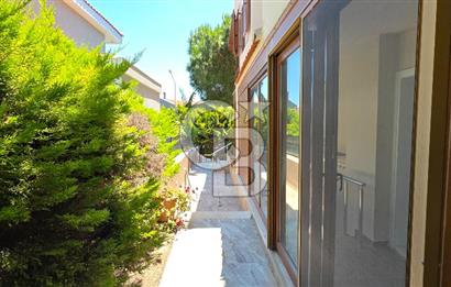 ÇEŞME DALYANDA DÖRT MEVSİM KULLANIMA UYGUN 4+1 TRİPLEKS VİLLA