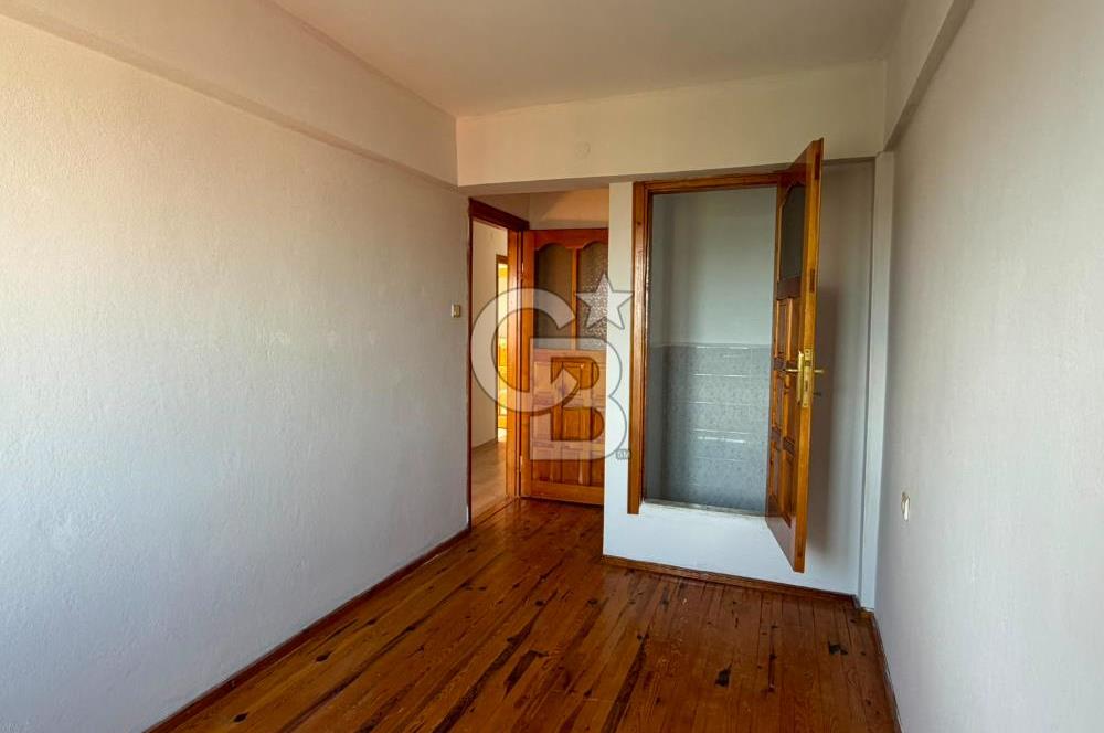 BUCA MENDERES İTFAİYE YAKINI GENİŞ VE FERAH 3+1 KİRALIK DAİRE