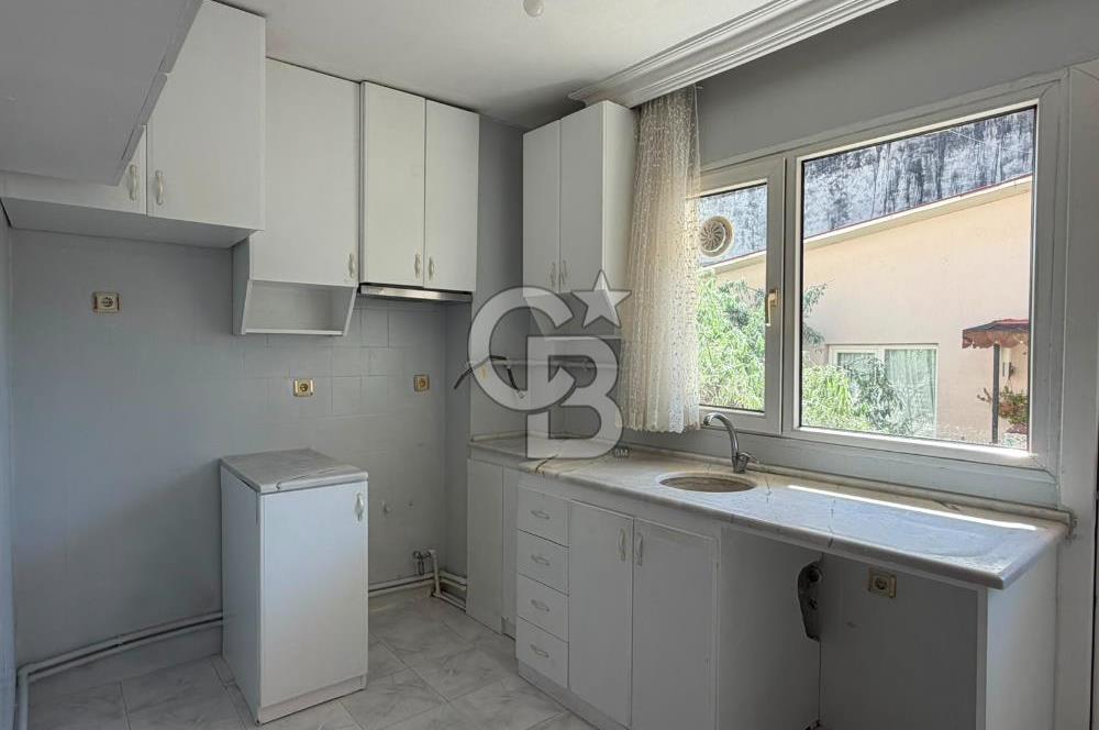 BUCA MENDERES İTFAİYE YAKINI GENİŞ VE FERAH 3+1 KİRALIK DAİRE
