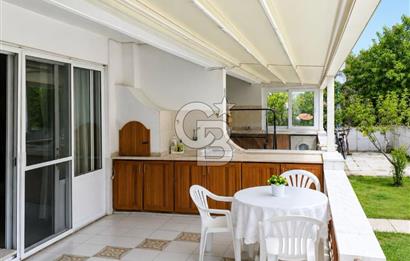 ÇANDARLI MERKEZDE DENİZE YÜRÜME MESAFESİ 2+1 KİRALIK VİLLA