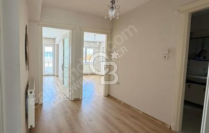 ORDU CADDESİ ÜZERİ 2+1 DOĞALGAZLI 3 CEPHELİ SATILIK DAİRE