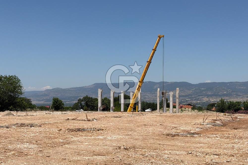 Pamukkale Kalede satılık İmalathane Hol 