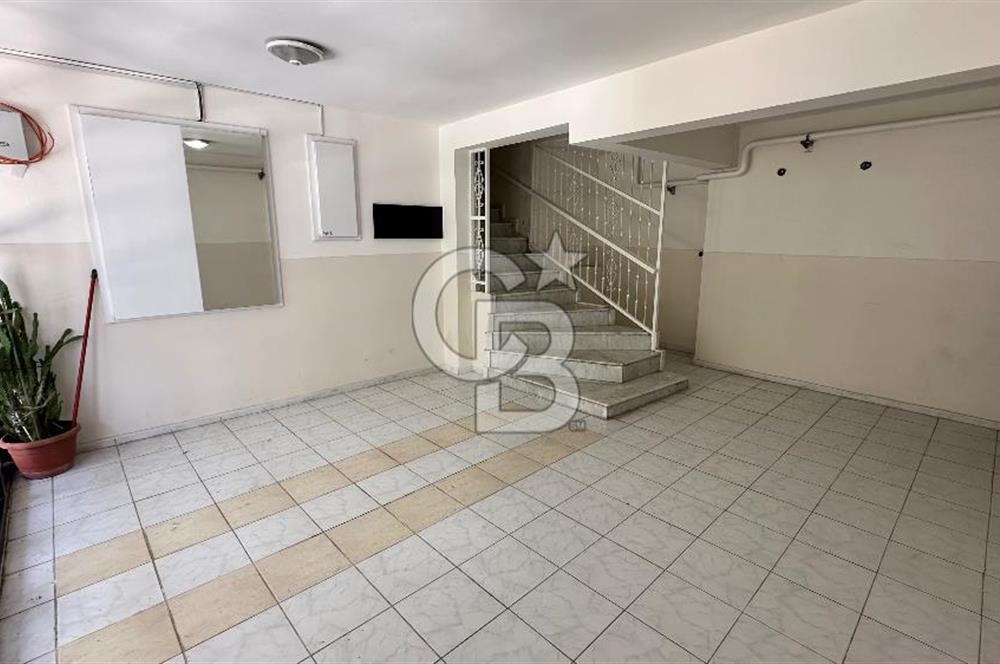 KARABAĞLAR VATAN MAHALLESİ'NDE KİRALIK GENİŞ 3+1 DAİRE