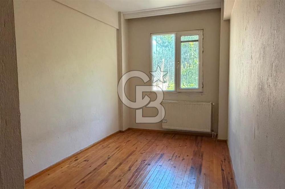 BUCA MENDERES MAHALLESİ'NDE MERKEZİ KONUMDA SATILIK 3+1 DAİRE