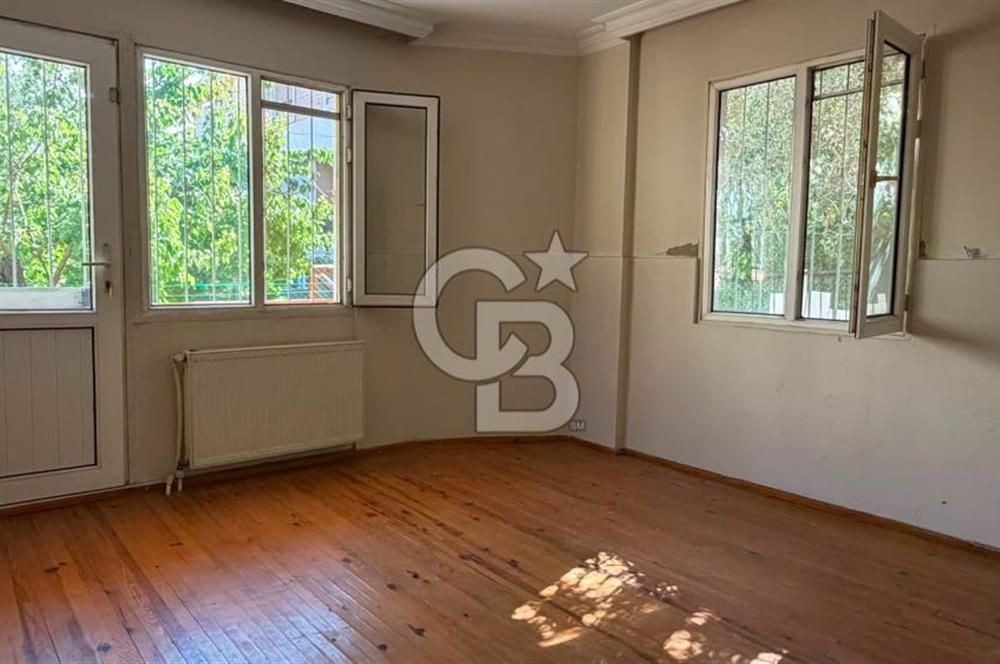 BUCA MENDERES MAHALLESİ'NDE MERKEZİ KONUMDA SATILIK 3+1 DAİRE