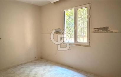 BUCA MENDERES MAHALLESİ'NDE MERKEZİ KONUMDA SATILIK 3+1 DAİRE