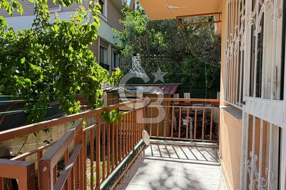 BUCA MENDERES MAHALLESİ'NDE MERKEZİ KONUMDA SATILIK 3+1 DAİRE