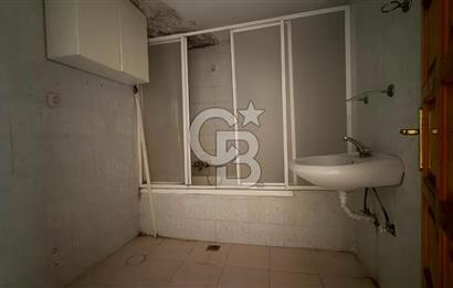 BUCA MENDERES MAHALLESİ'NDE MERKEZİ KONUMDA SATILIK 3+1 DAİRE