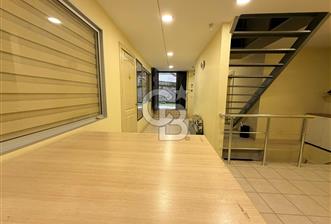 KADIKÖY KUYUBAŞI'NDA CADDE ÜZERİ SATILIK PRESTİJLİ OFİS VE DEPO - 1 - 351230