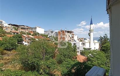 BAYRAKLI EMEK MAHALLESİ – ANADOLU CADDESİ ÜZERİNDE SATILIK 3+1 DAİRE