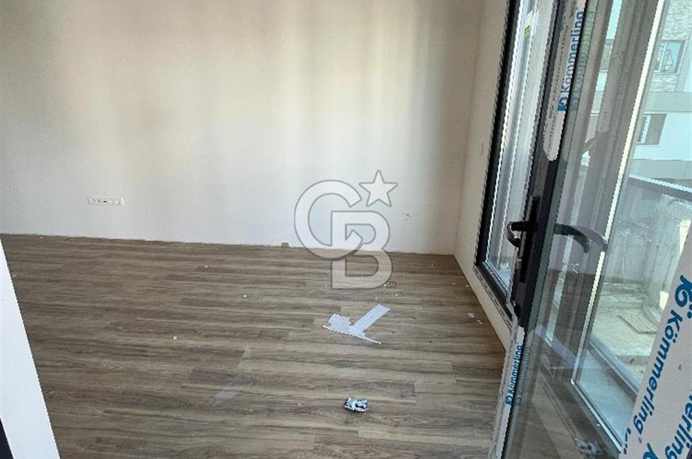 Üsküdar Barbaros Satılık Daire Sıfır Sitede 2+1 Ebeveynli