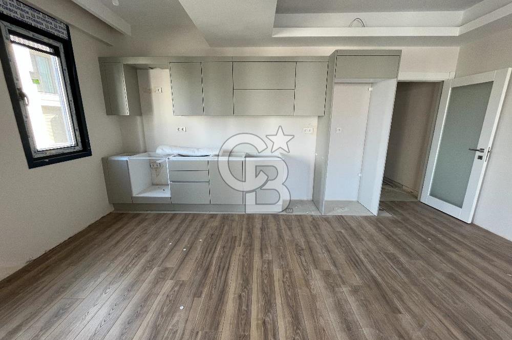 Üsküdar Barbaros Satılık Daire Sıfır Sitede 2+1 Ebeveynli