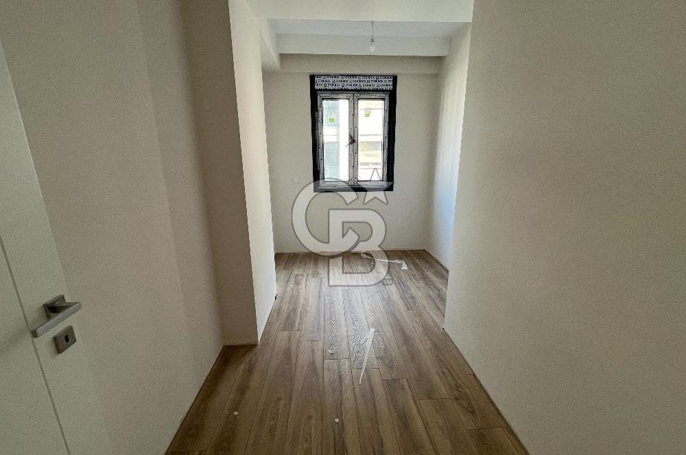 Üsküdar Barbaros Satılık Daire Sıfır Sitede 2+1 Ebeveynli