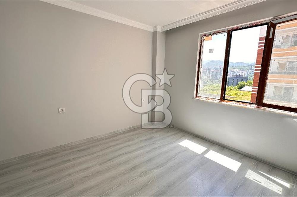 CB LİKA'DAN YALINCAK MAH. SİTE İÇERİSİNDE KİRALIK 2+1 DAİRE