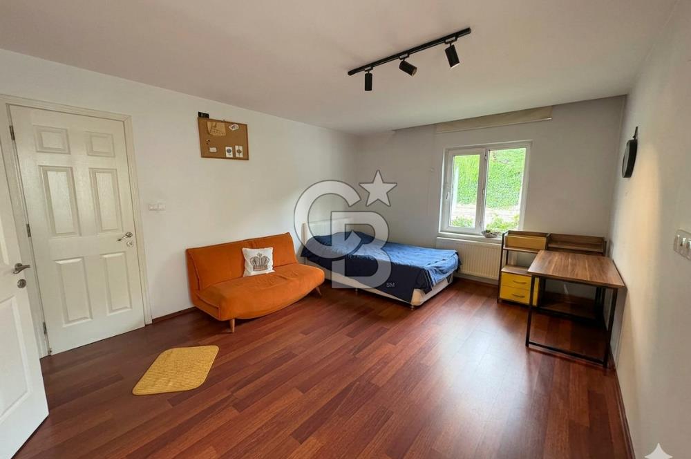 bağbaşında Satılık 5+2 Site İçerisinde Havuzlu Fourlex Villa