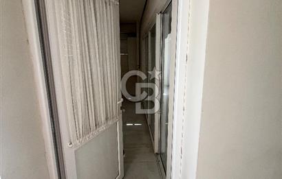  Alsancak’ta Araçsız Yaşam Keyfi Sunan Kordon’a Yürüme Mesafesinde Kiralık 2+1 Daire