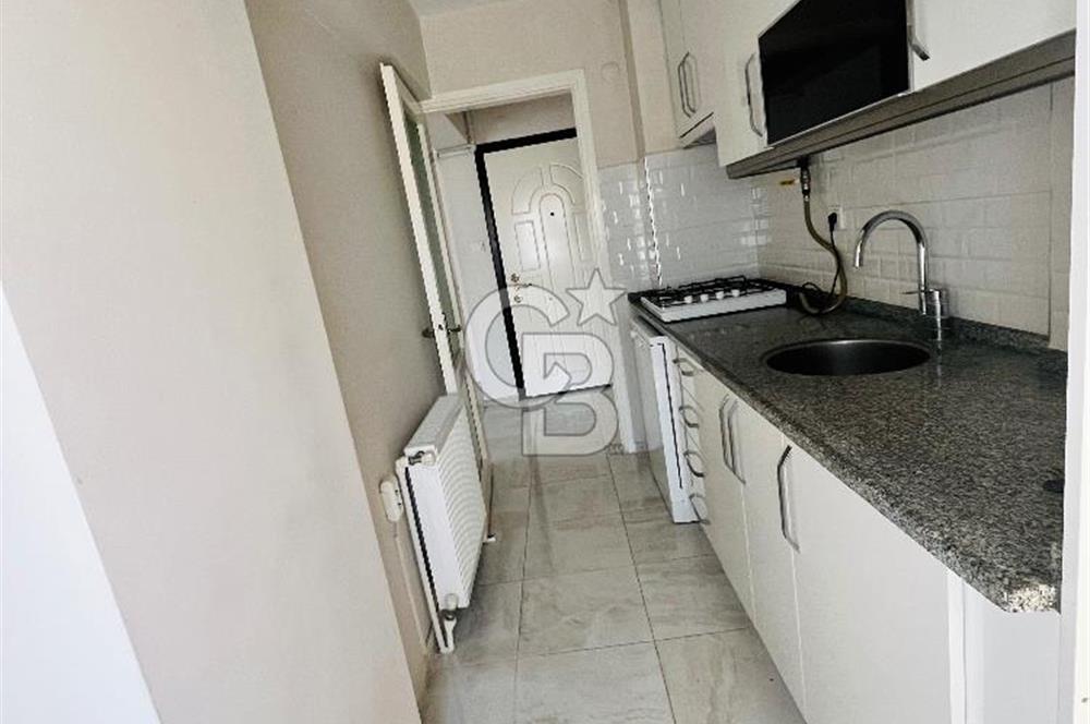  Alsancak’ta Araçsız Yaşam Keyfi Sunan Kordon’a Yürüme Mesafesinde Kiralık 2+1 Daire