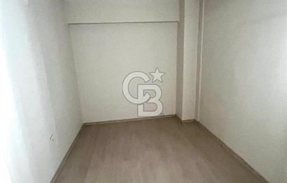  Alsancak’ta Araçsız Yaşam Keyfi Sunan Kordon’a Yürüme Mesafesinde Kiralık 2+1 Daire