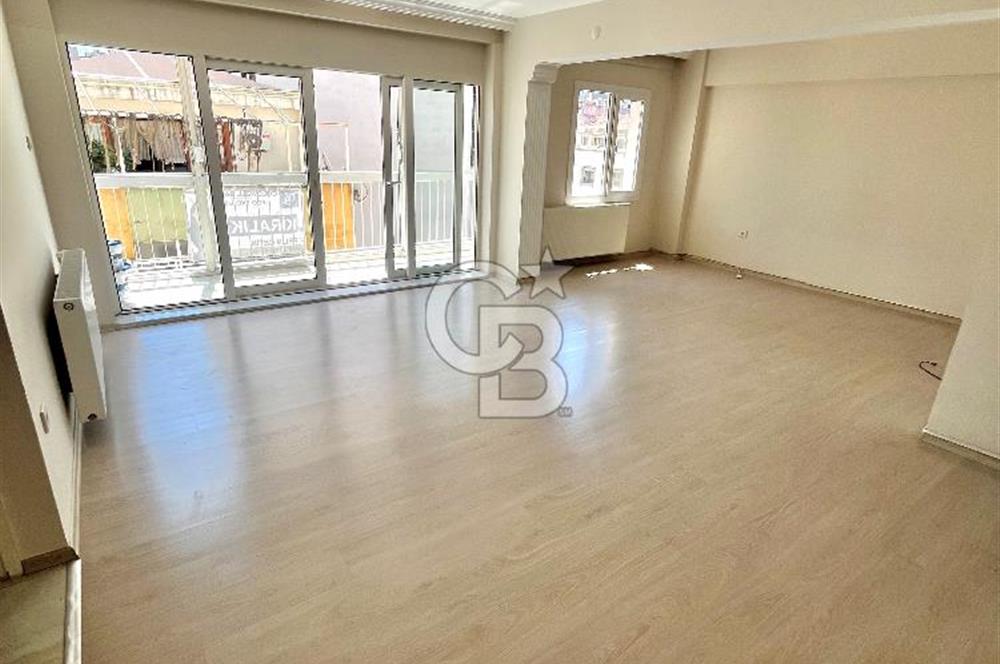  Alsancak’ta Araçsız Yaşam Keyfi Sunan Kordon’a Yürüme Mesafesinde Kiralık 2+1 Daire