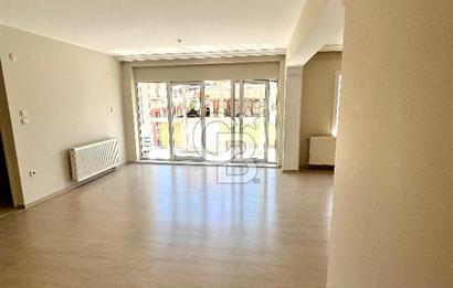  Alsancak’ta Araçsız Yaşam Keyfi Sunan Kordon’a Yürüme Mesafesinde Kiralık 2+1 Daire