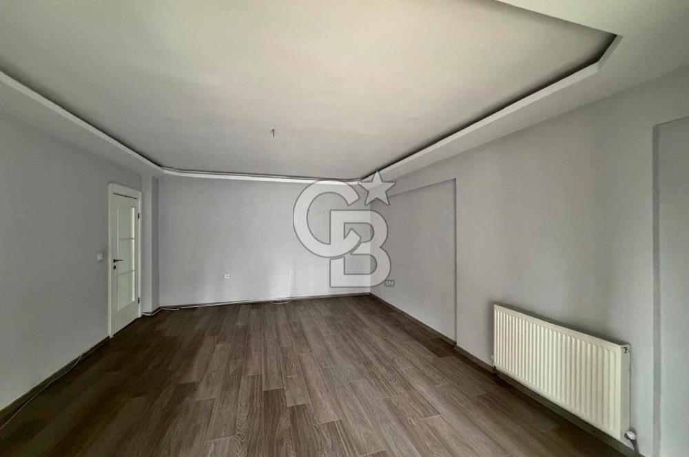 TEK BLOKLU SİTEDE CADDE YAKINI YÜKSEK KATTA 3+1 FIRSAT DAİRE