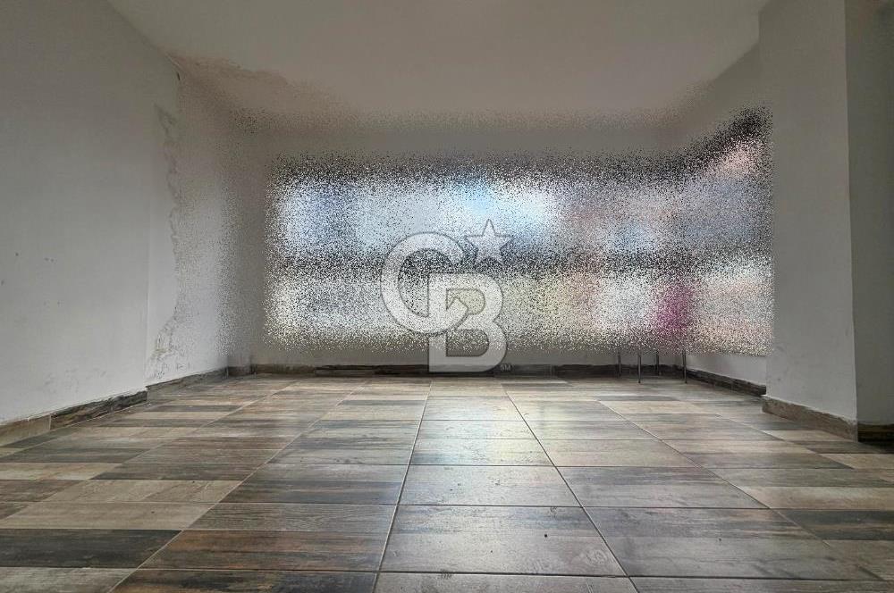 TEK BLOKLU SİTEDE CADDE YAKINI YÜKSEK KATTA 3+1 FIRSAT DAİRE