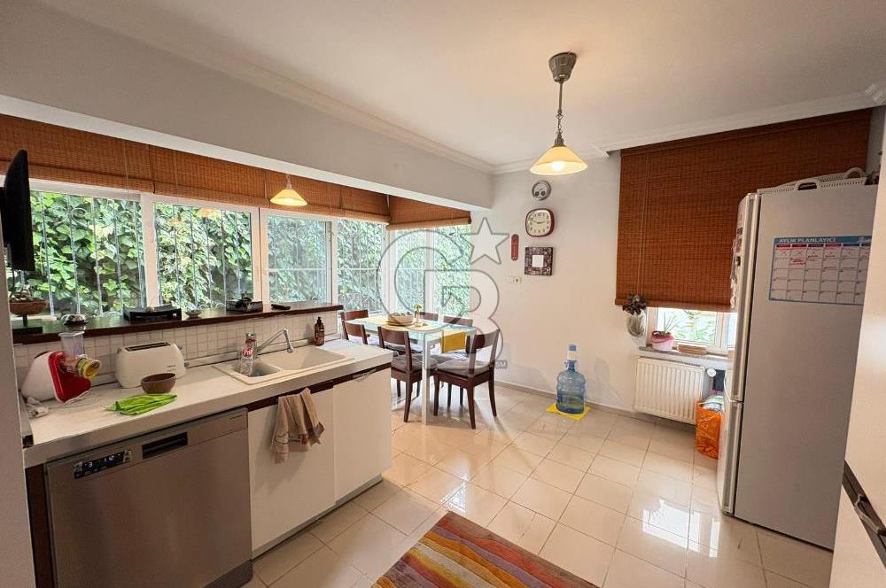 bağbaşında Satılık 5+2 Site İçerisinde Havuzlu Fourlex Villa