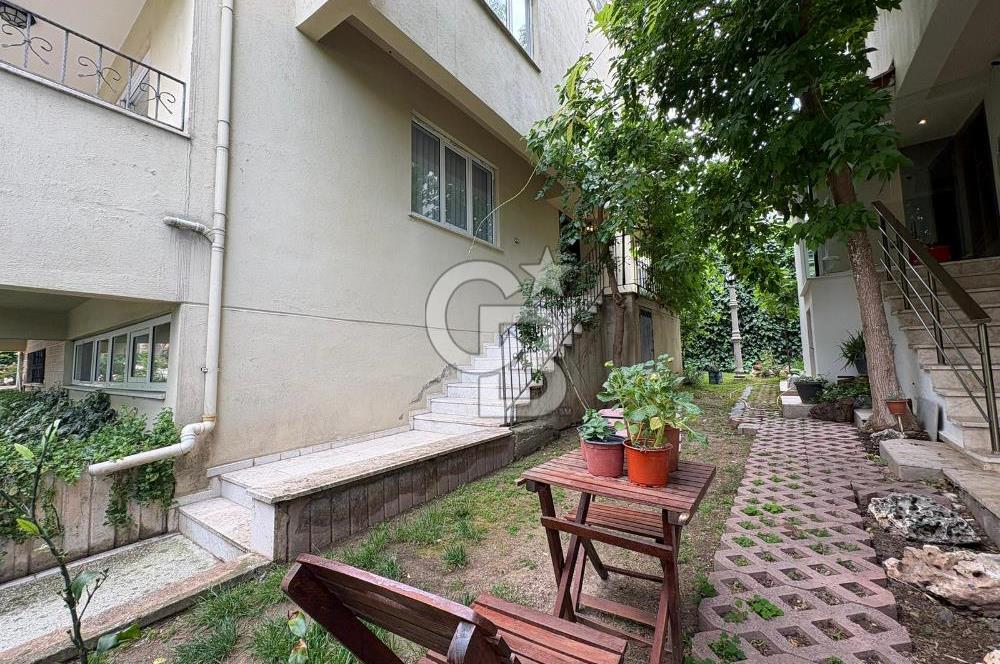 bağbaşında Satılık 5+2 Site İçerisinde Havuzlu Fourlex Villa