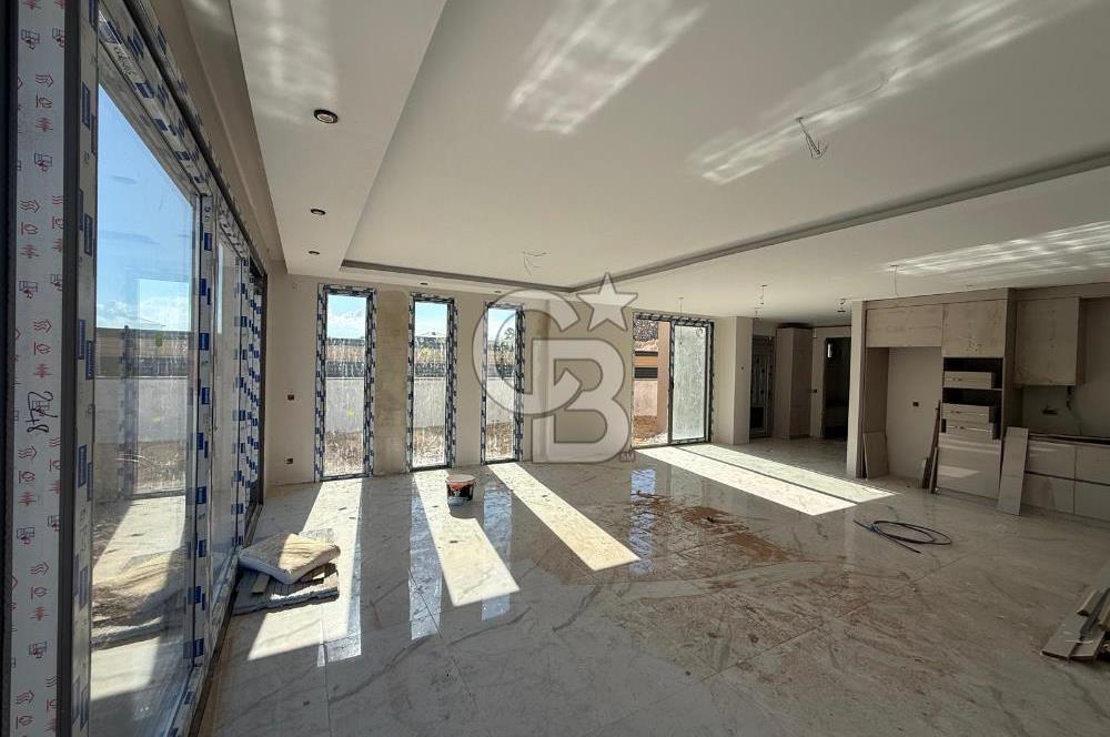 COLDWELL BANKER SAFİR'den TECDE de SATILIK BAHÇESARAY VİLLALARI