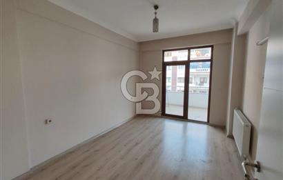 Trabzon Yomrada Kiralık 3+1 Daire(5.kat)