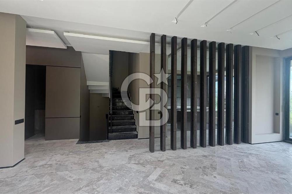 Yaşamkent Merkezde Satılık Lüks 5+1 Villa