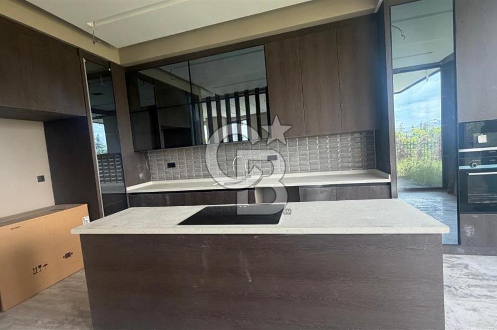 Yaşamkent Merkezde Satılık Lüks 5+1 Villa