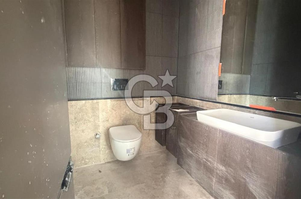 Yaşamkent Merkezde Satılık Lüks 5+1 Villa