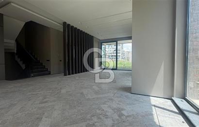 Yaşamkent Merkezde Satılık Lüks 5+1 Villa