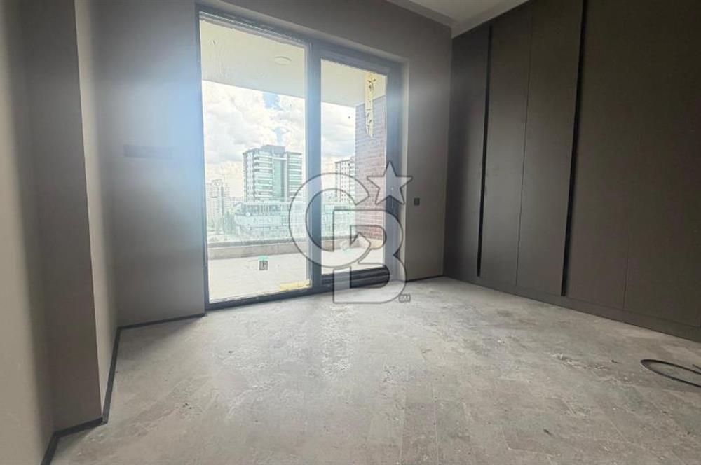 Yaşamkent Merkezde Satılık Lüks 5+1 Villa