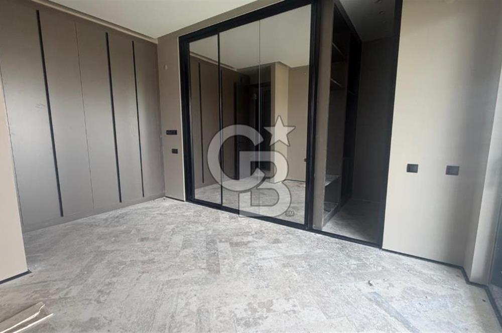 Yaşamkent Merkezde Satılık Lüks 5+1 Villa