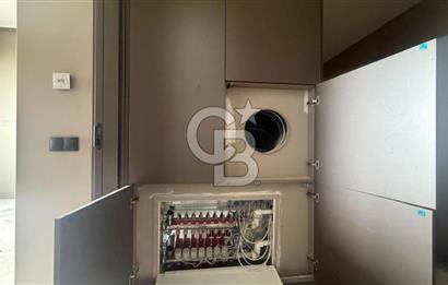 Yaşamkent Merkezde Satılık Lüks 5+1 Villa