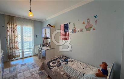 KARŞIYAKA YÜKSEK VADİ EVLERİNDE SATILIK PRESTİJLİ 4+1 DAİRE