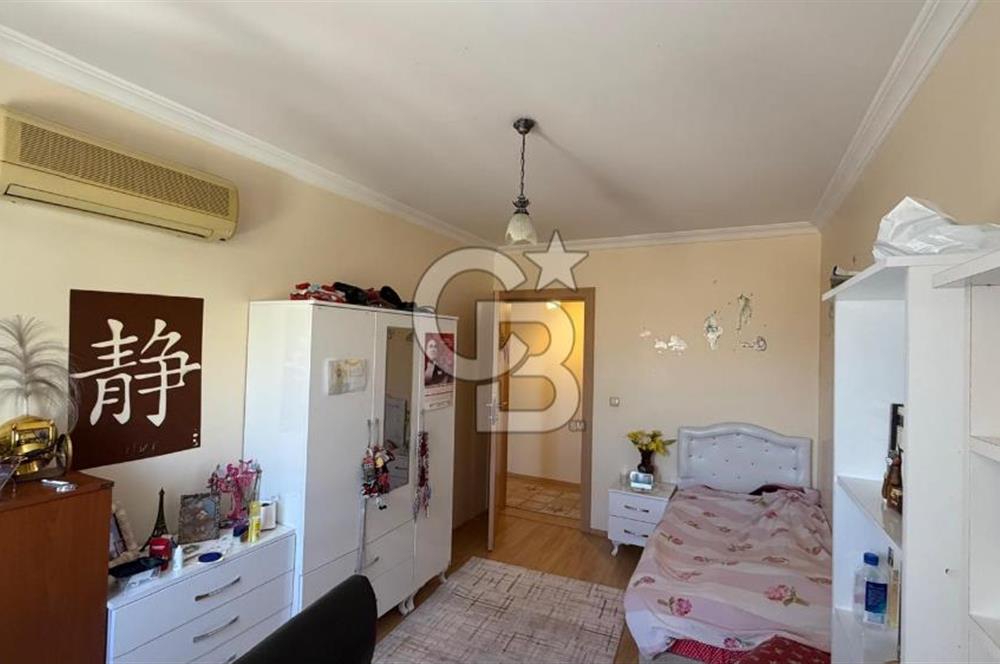 KARŞIYAKA YÜKSEK VADİ EVLERİNDE SATILIK PRESTİJLİ 4+1 DAİRE